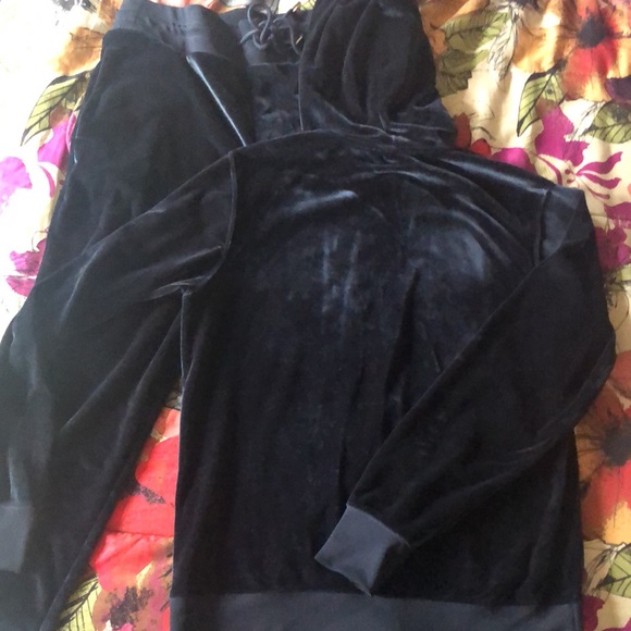 Men’s TRUE RELIGION VELOUR HS Embroidered Fit - Picture 5 of 10